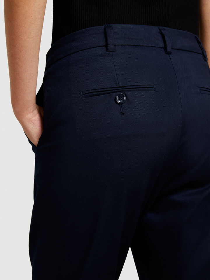 Regular fit chinos - women's chino trousers - Dark Blue | Sisley image number 5